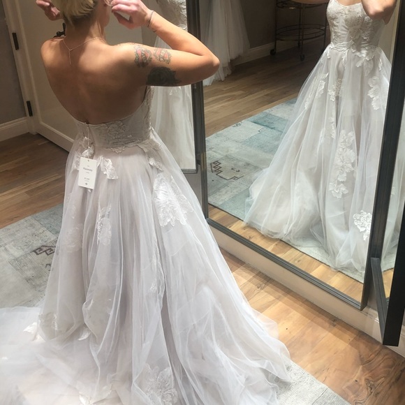 BHLDN WATTERS WEDDING DRESS IN SUNSET - Picture 3 of 7